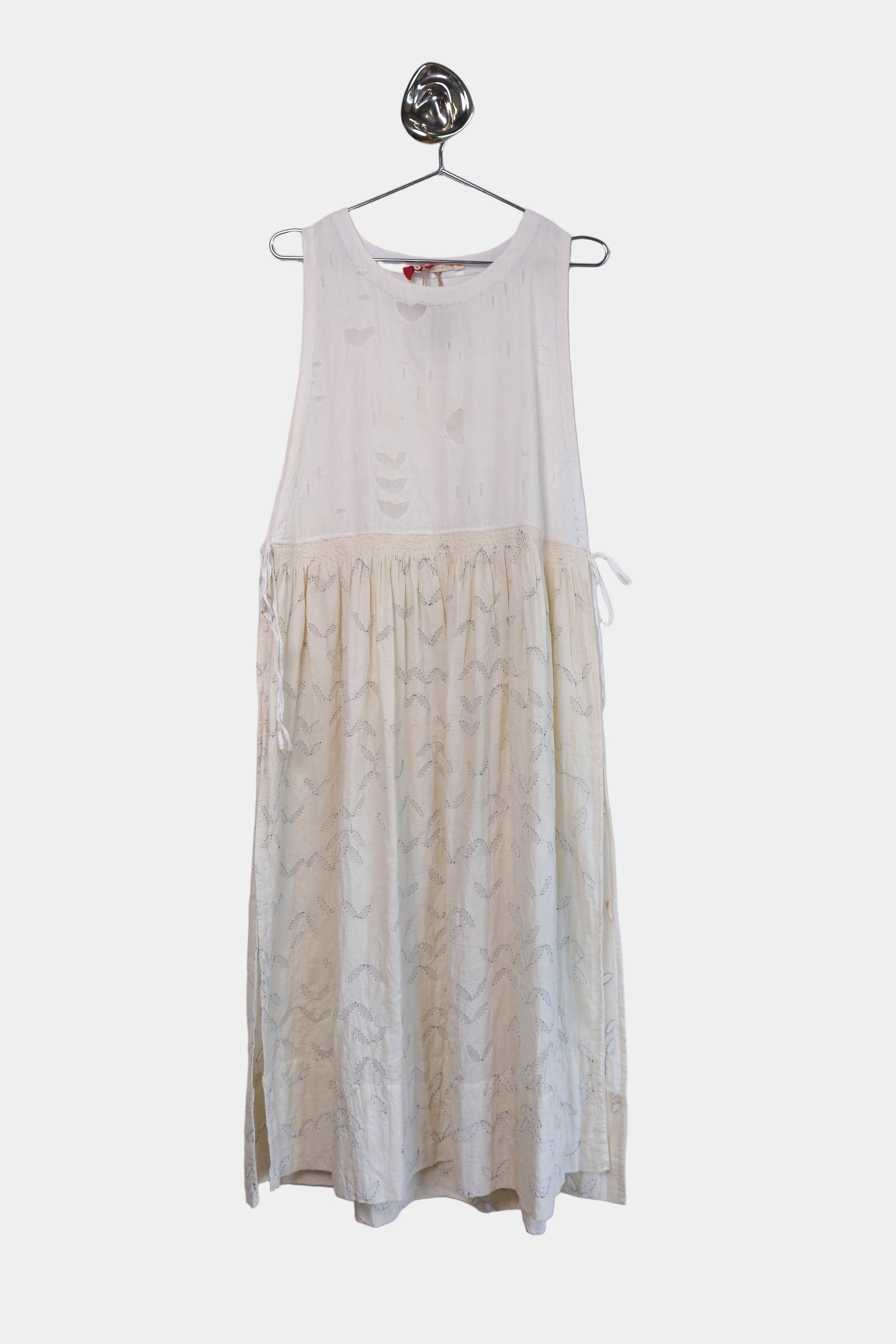 Cream injiri appliqué Dress