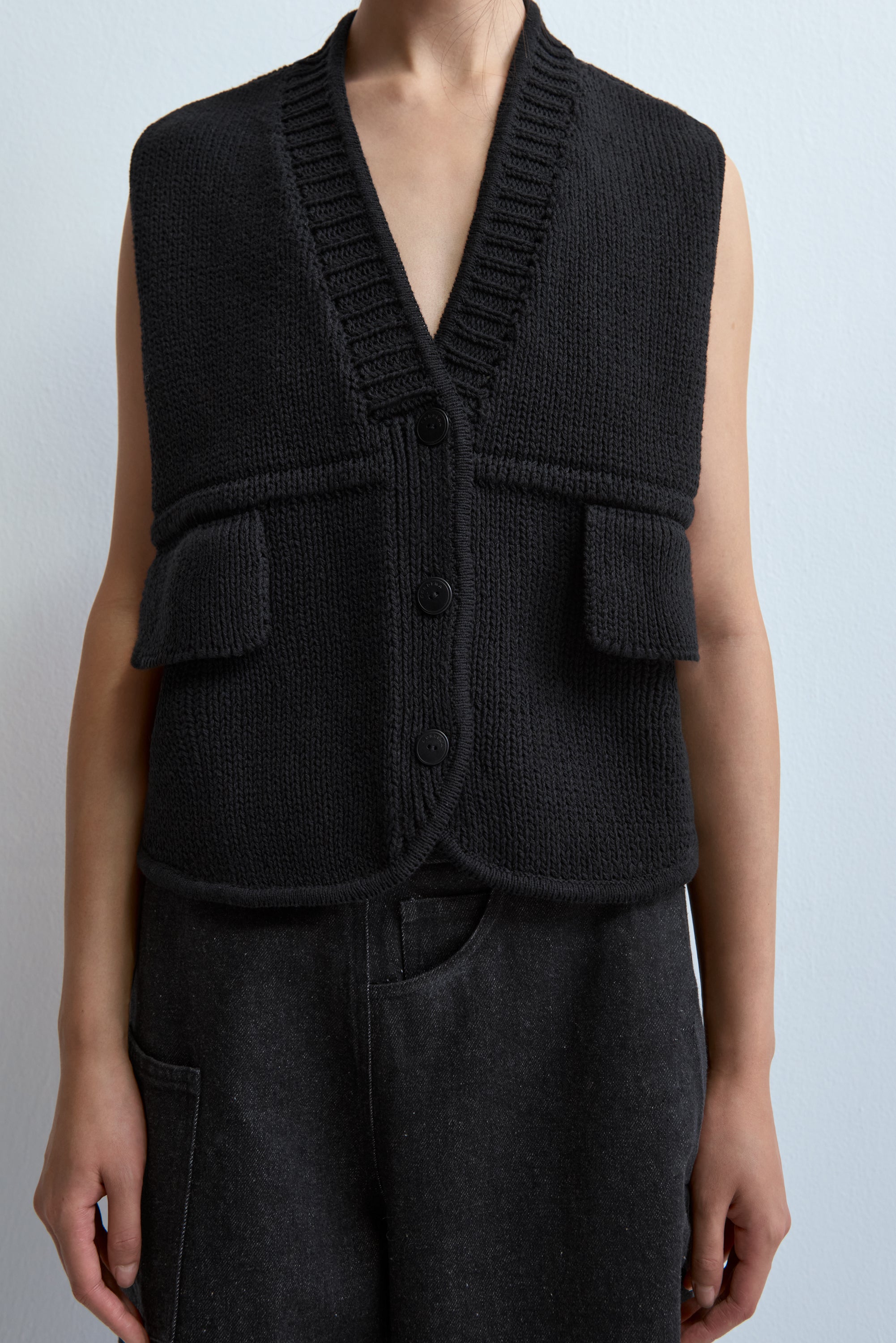 Cotton Pocket Waistcoat Black