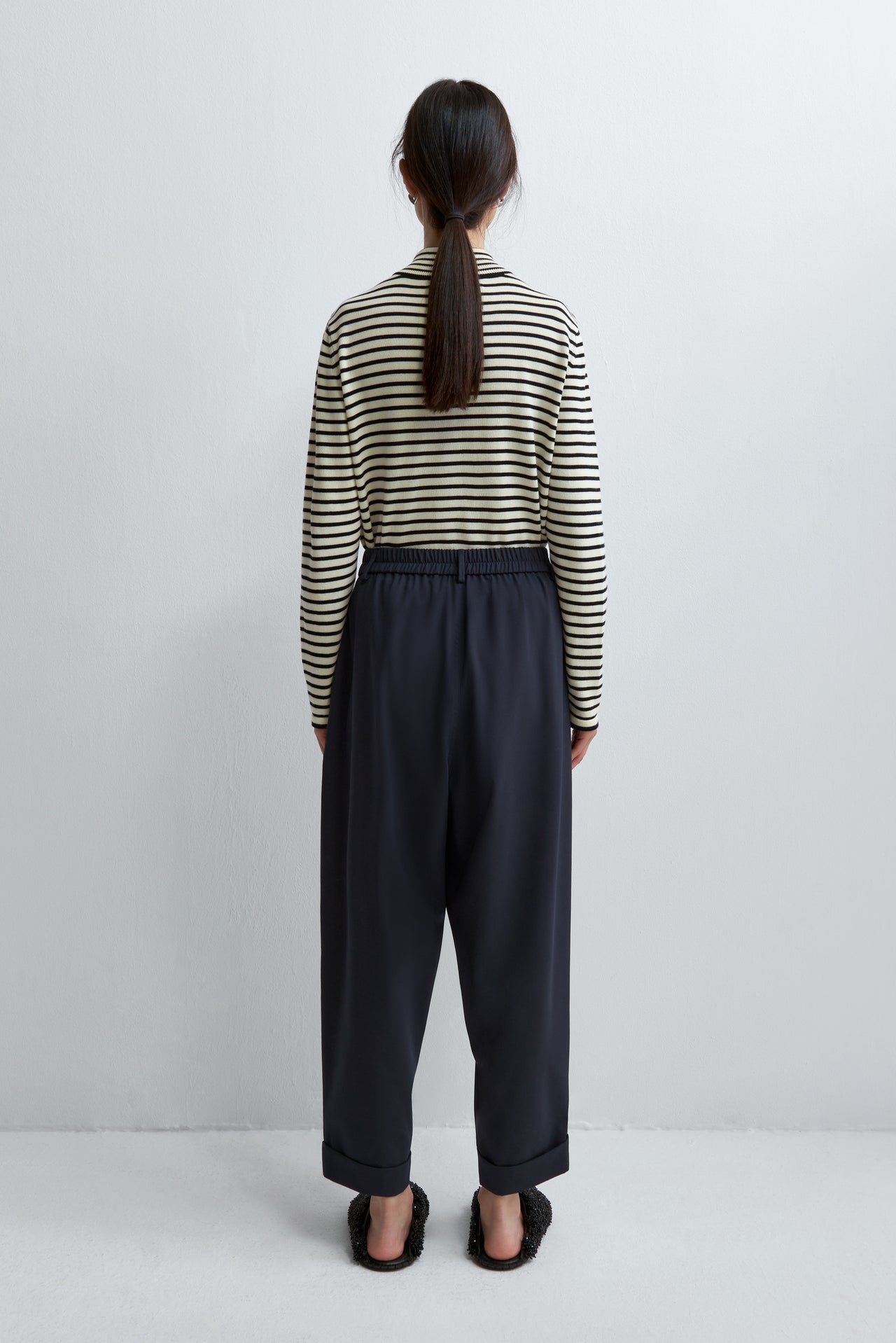 Tailoring Carrot Pants Night