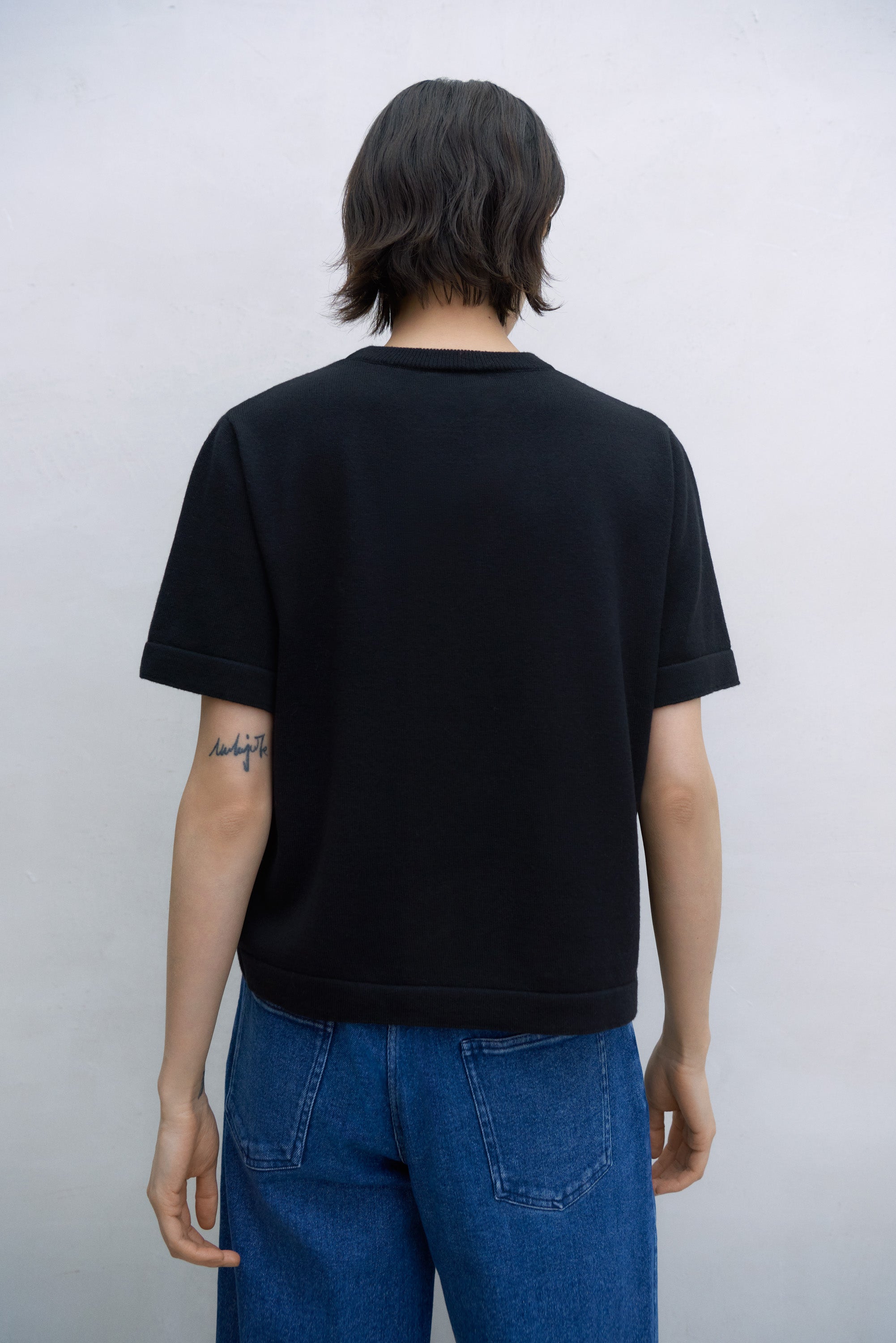 MERINO WOOL T-SHIRT BLACK