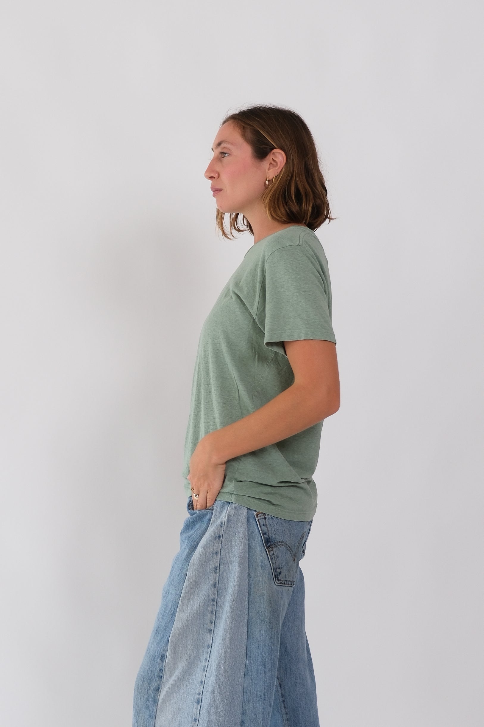 LOREL TEE - Sage Green