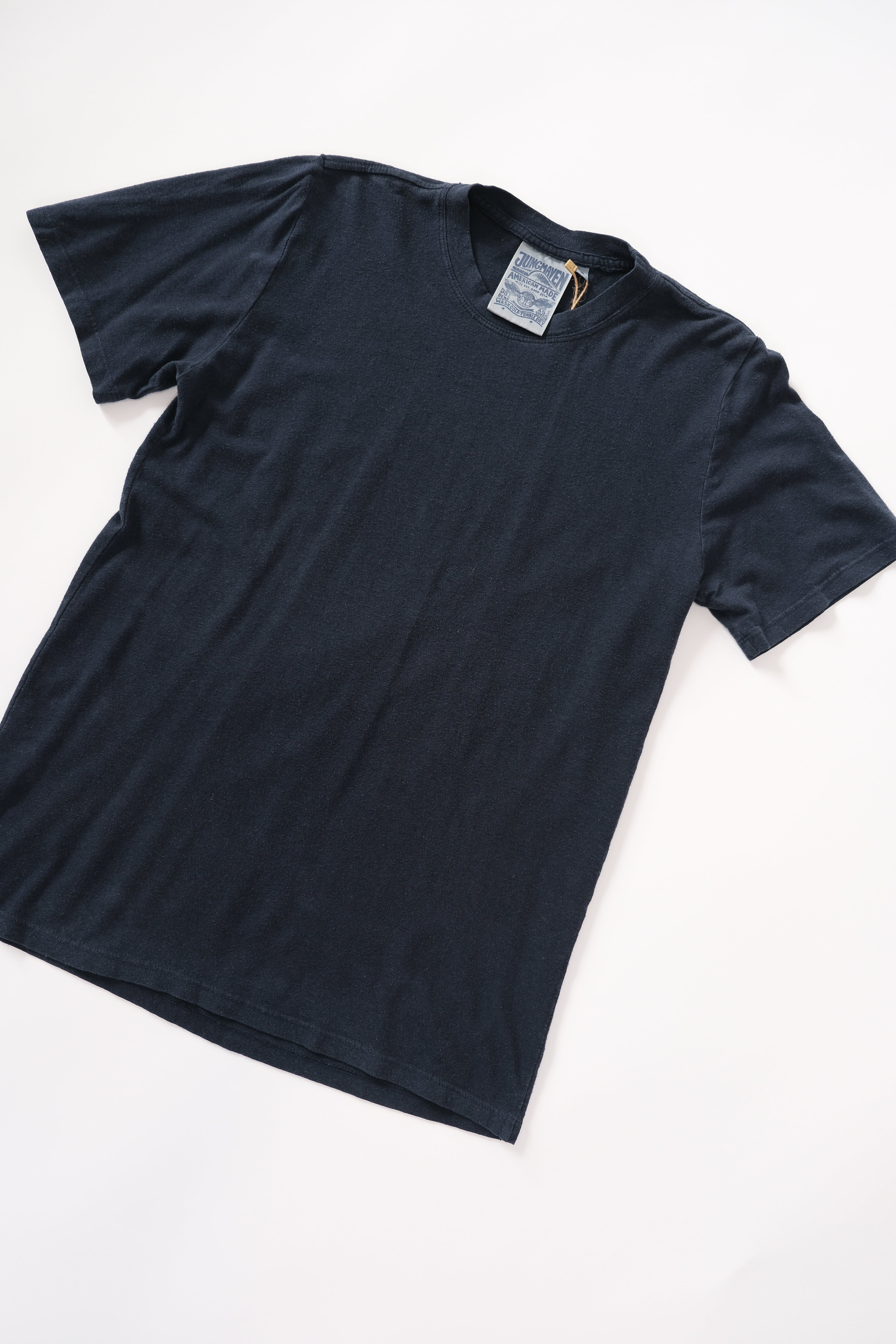 JUNG TEE - Navy