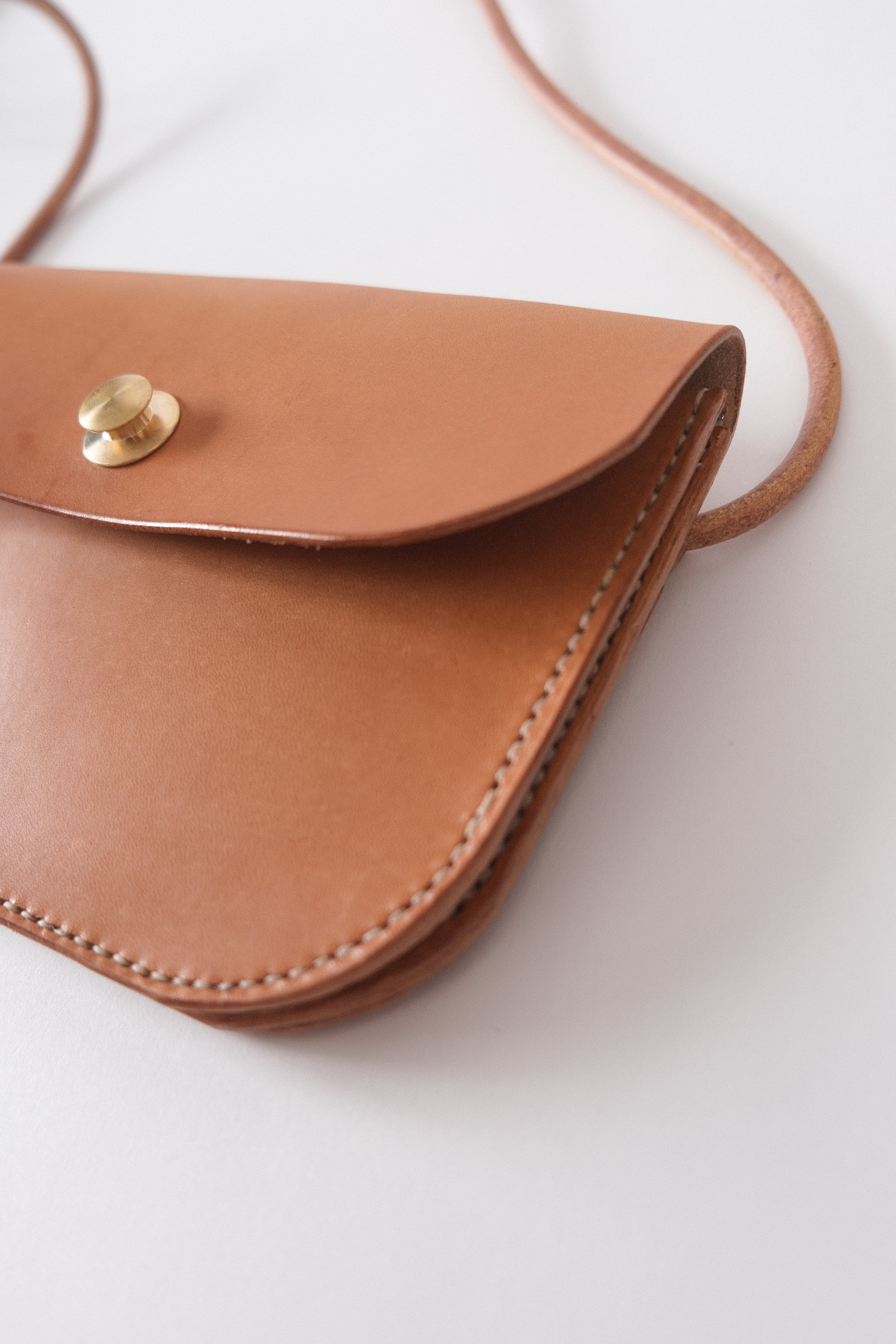 Cross Body Pouch - Tan