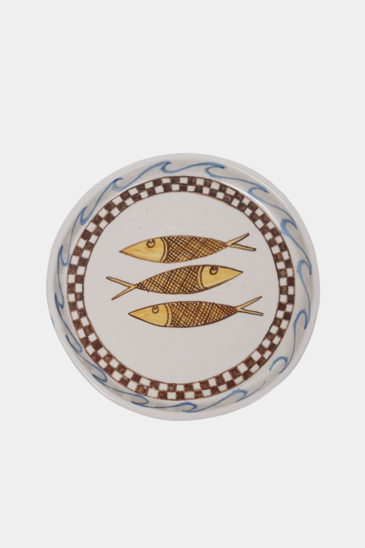 Sardine plate, top view. Illustrated with 3 fish.