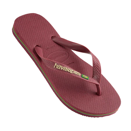 Maroon sandal with 'Havaianas' logo on a white background