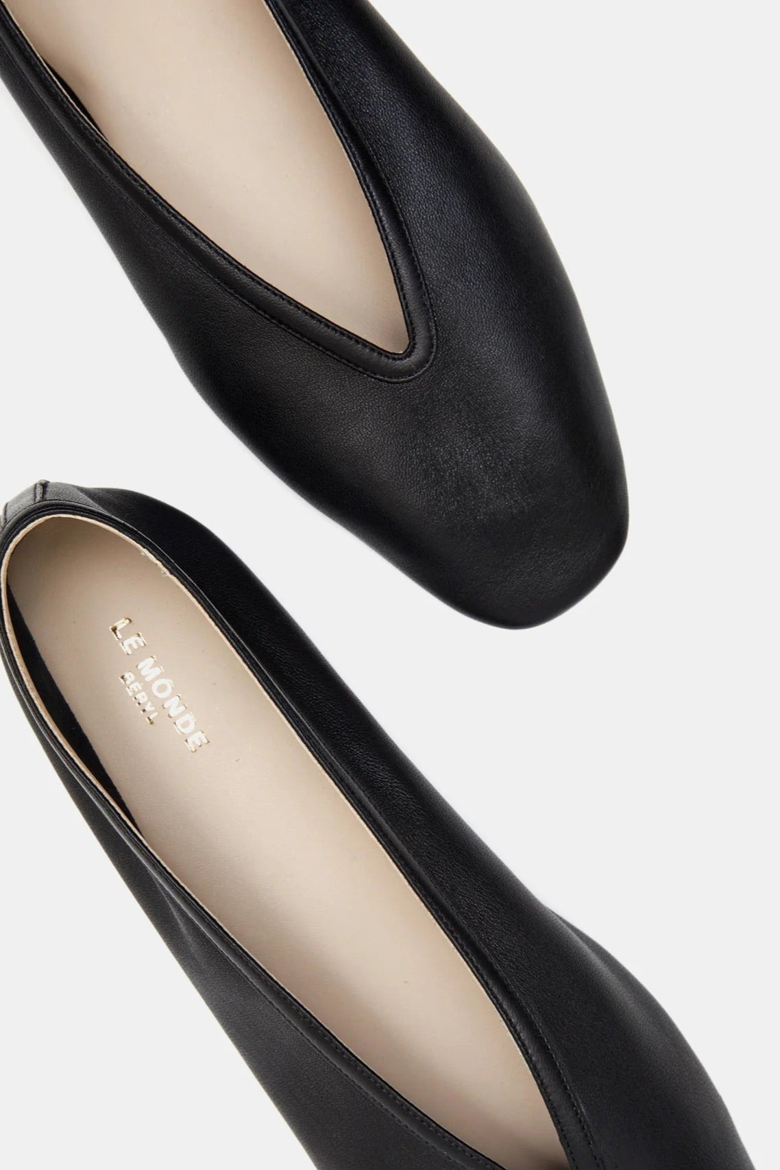 black luna slipper