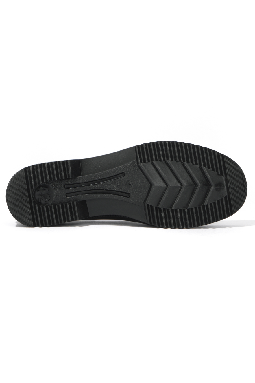Sole of Plasticana Gardenia Noir full coverage rubber clogs - East Coast General