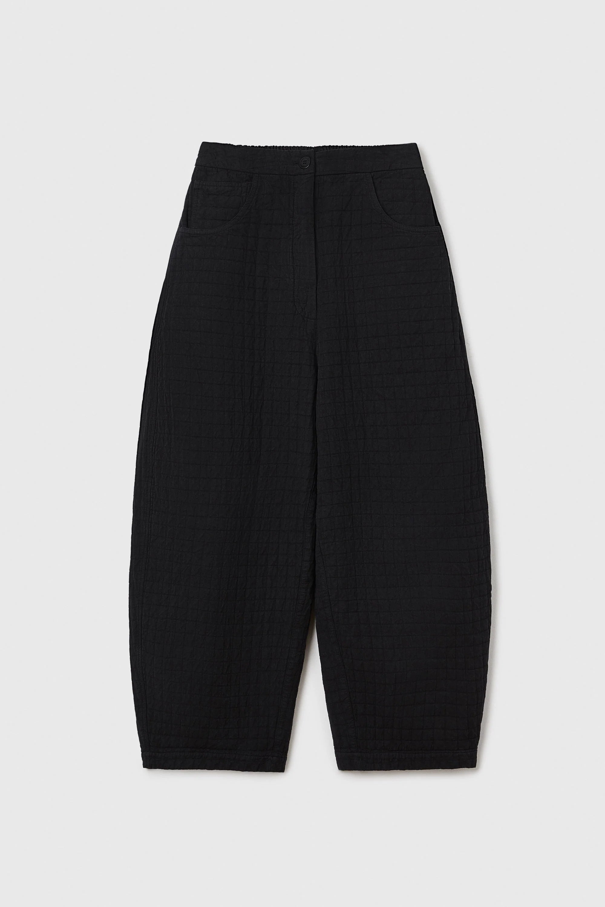 Padded curved pants black