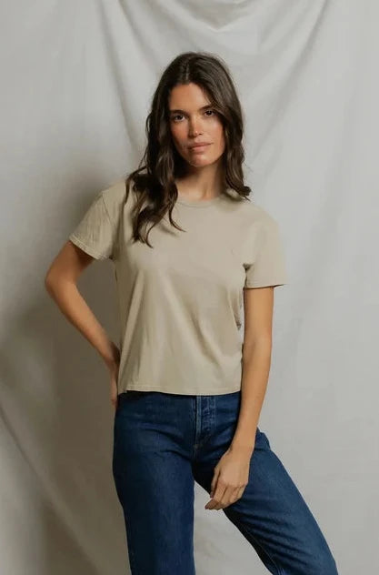 Model wearing perfectwhitetee Harley Tee in Driftwood boxy cotton shirt front view