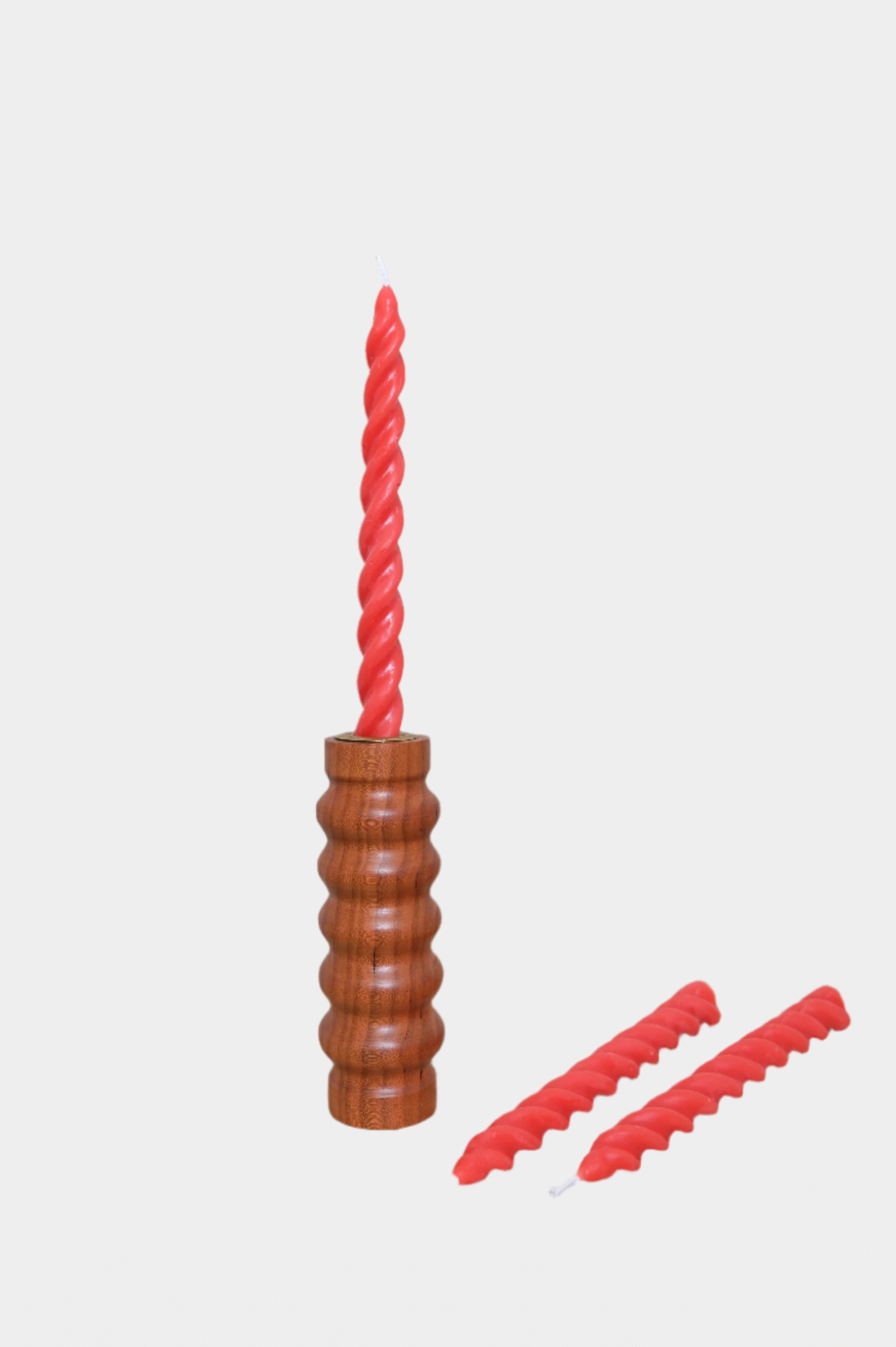 Spiral beeswax candles - Red - east coast general